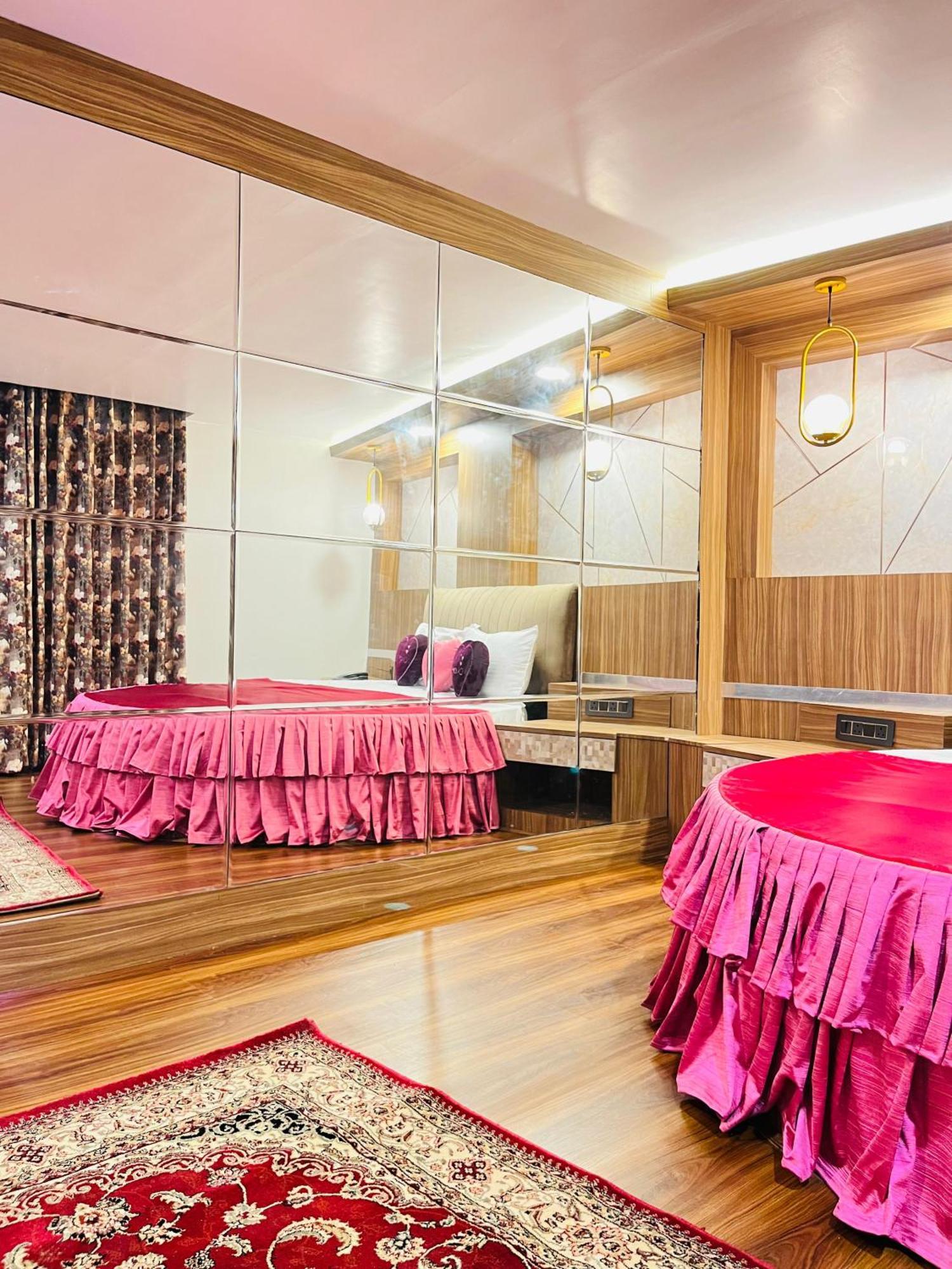 Hotel Broadway Boutique Mall Road Darjeeling - A Luxury Collection - Best Seller Eksteriør billede